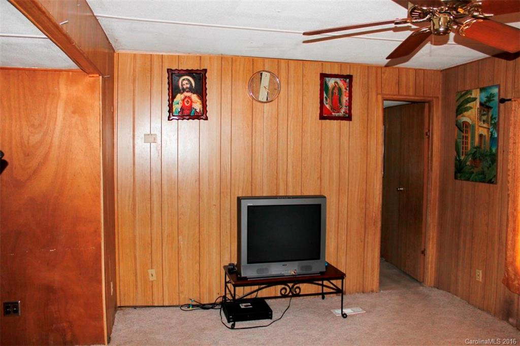 156 Teresa Lane - Photo 7