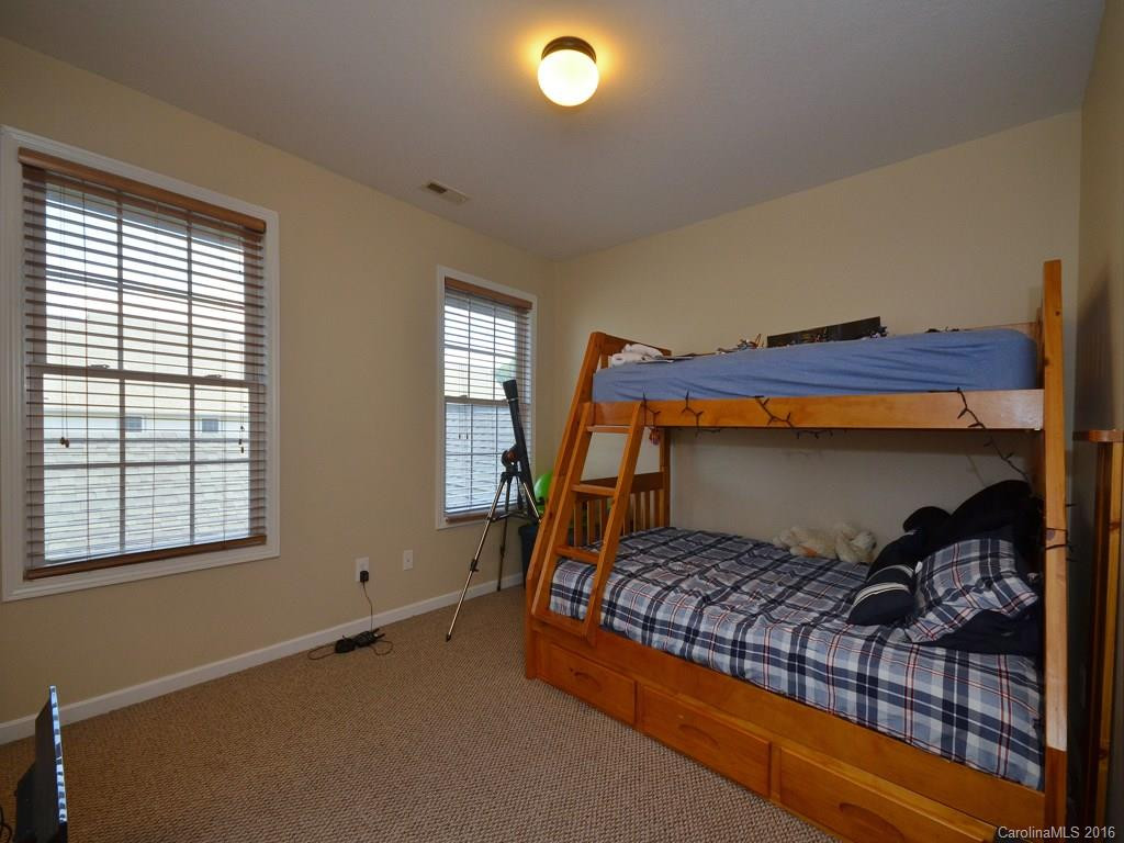 82 Rotunda Circle #502 - Photo 7