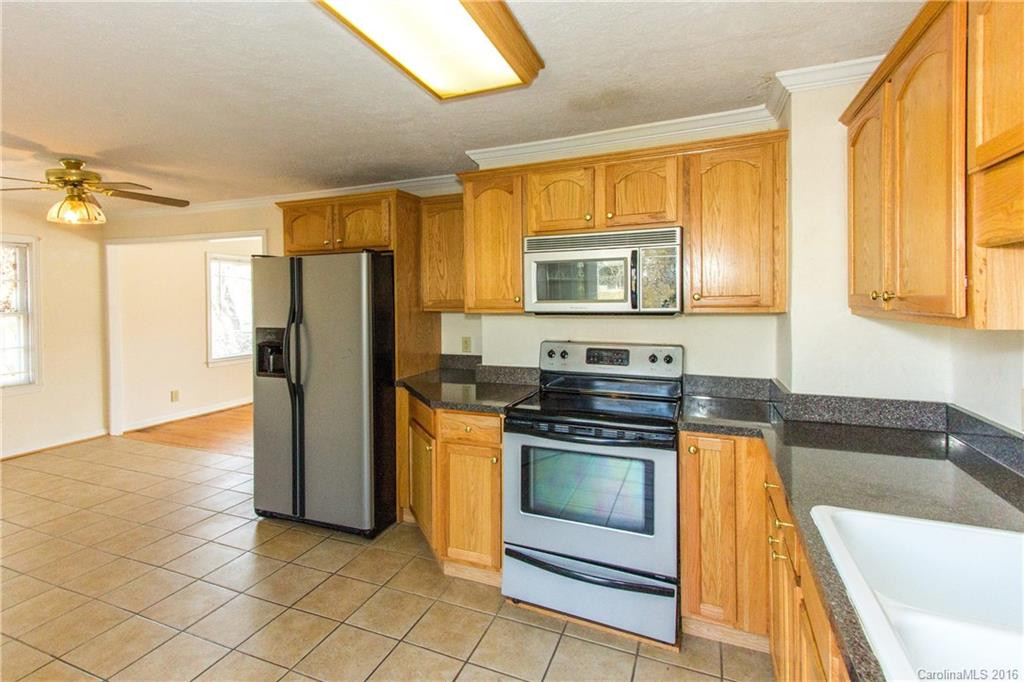 47 Springside Drive - Photo 9