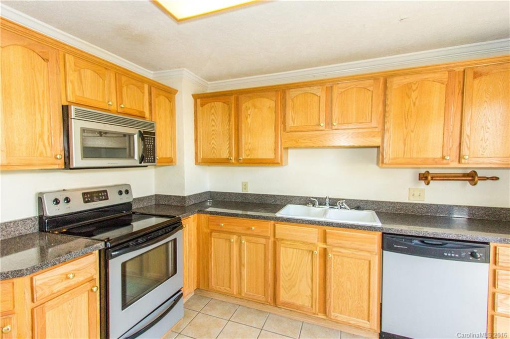 47 Springside Drive - Photo 10