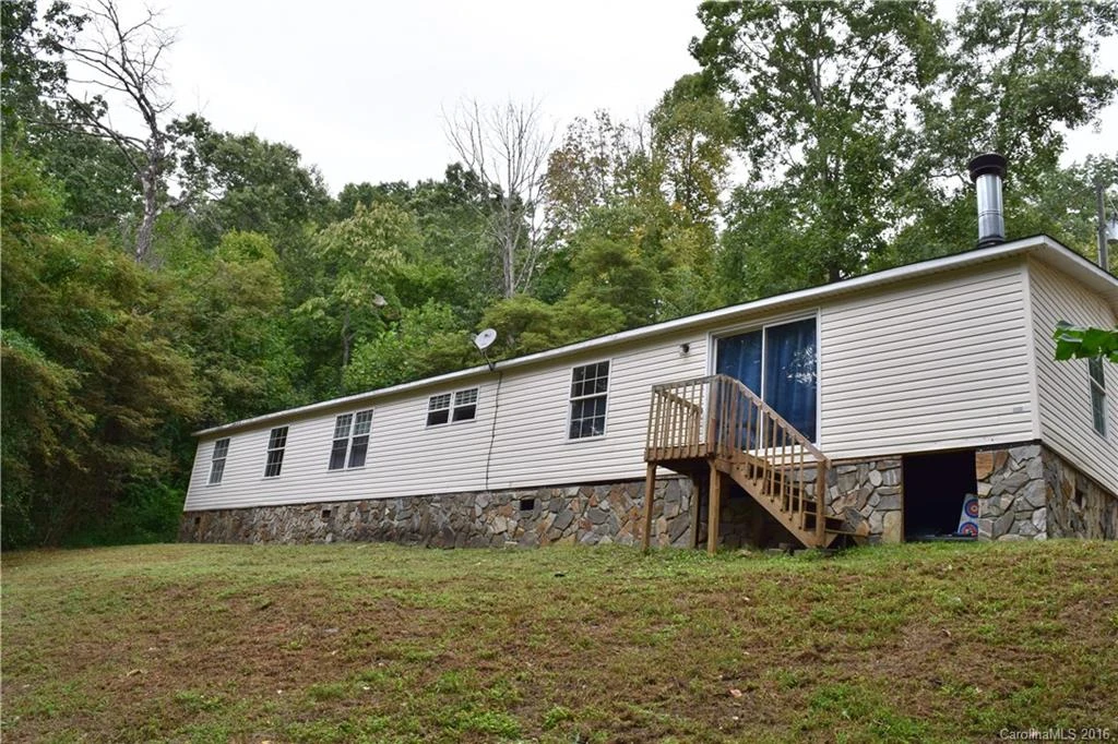 81 Spring Mountain Road