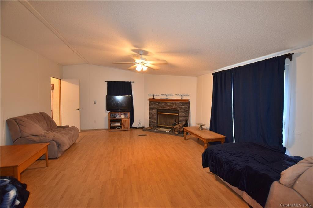 81 Spring Mountain Road - Photo 5