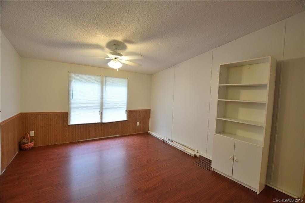 81 Spring Mountain Road - Photo 8
