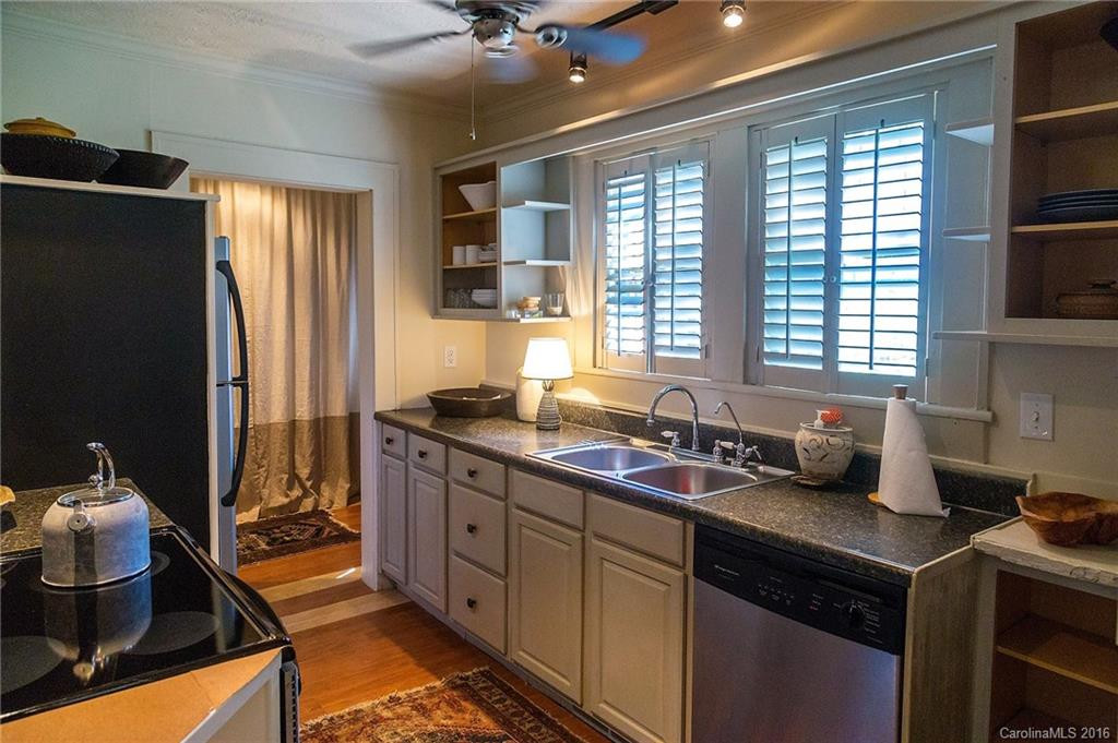7 Oakland Street - Photo 13