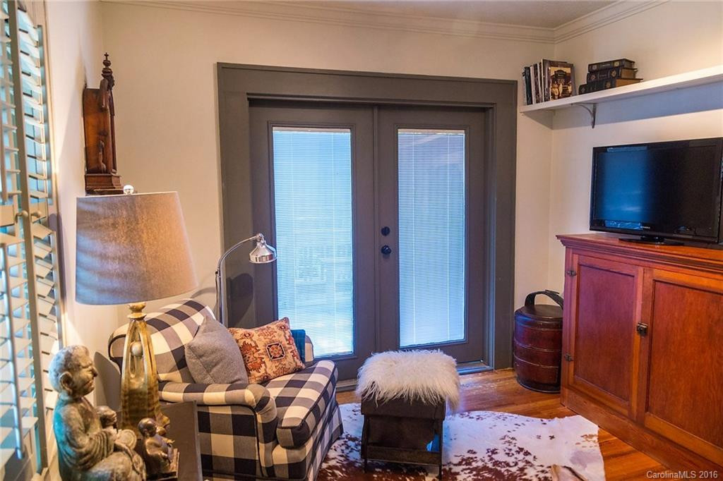 7 Oakland Street - Photo 8