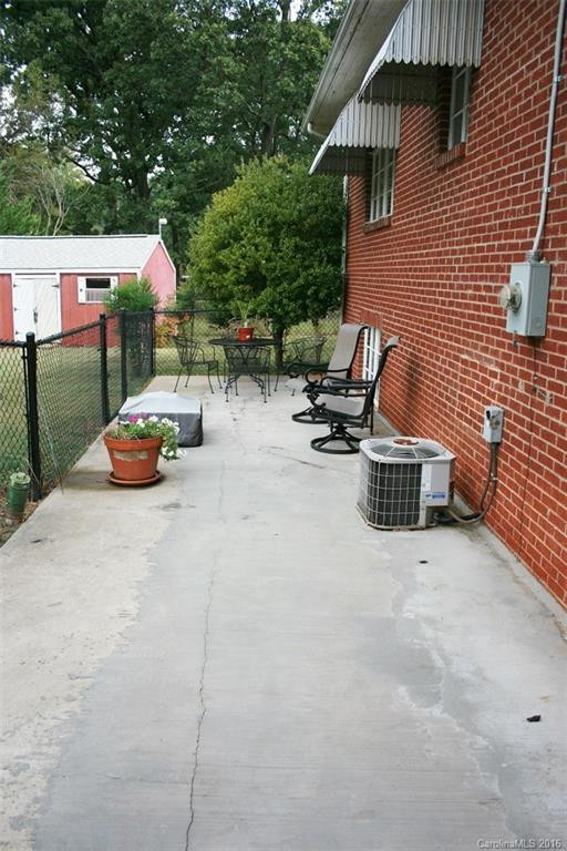 675 Hardin Road - Photo 20