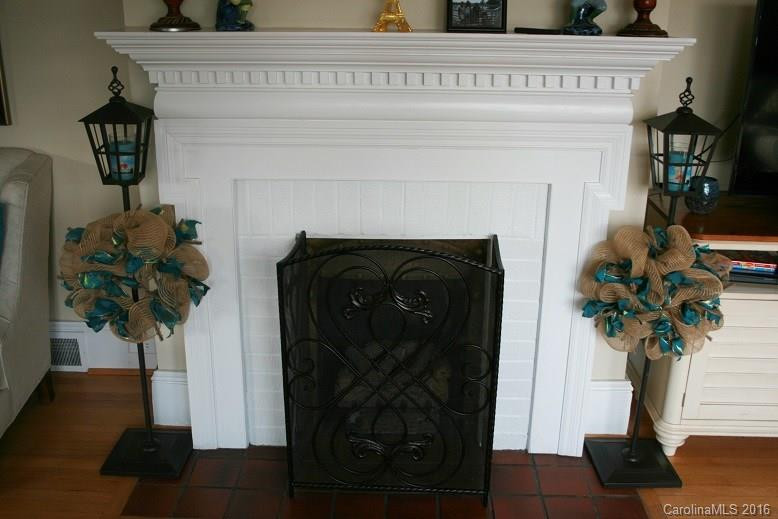 675 Hardin Road - Photo 5
