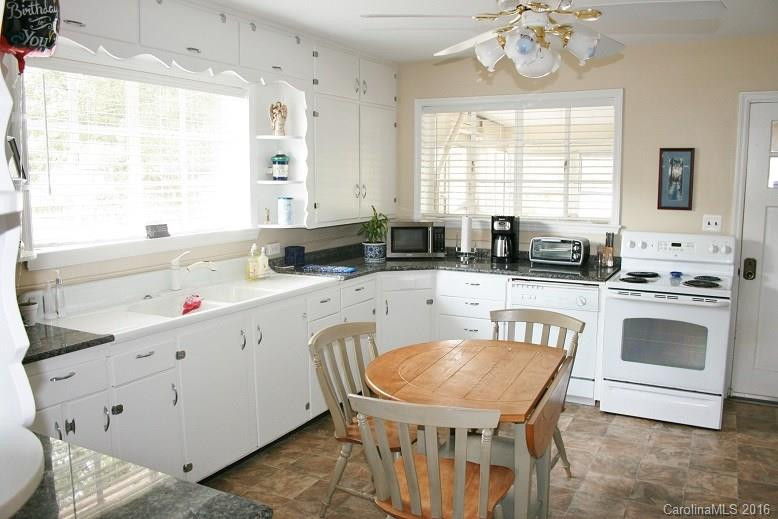 675 Hardin Road - Photo 8