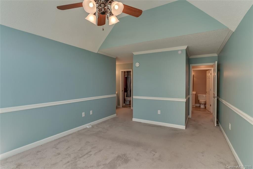 136 Cricket Creek Drive - Photo 13