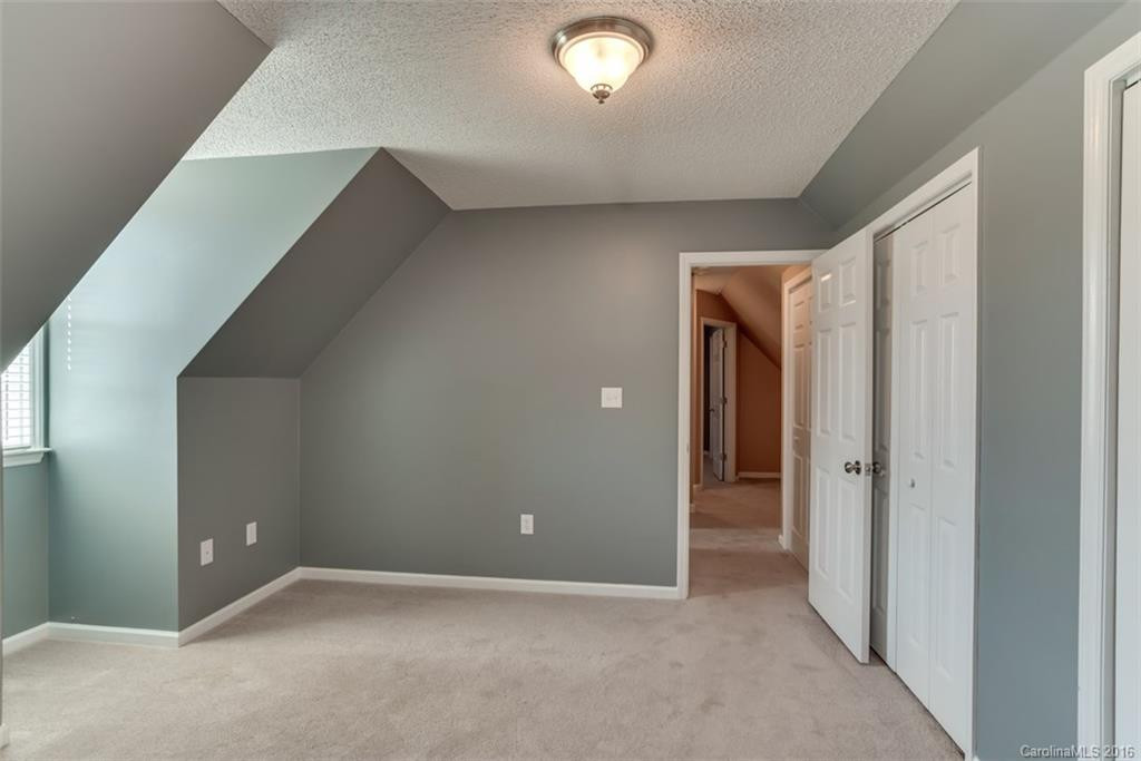 136 Cricket Creek Drive - Photo 20