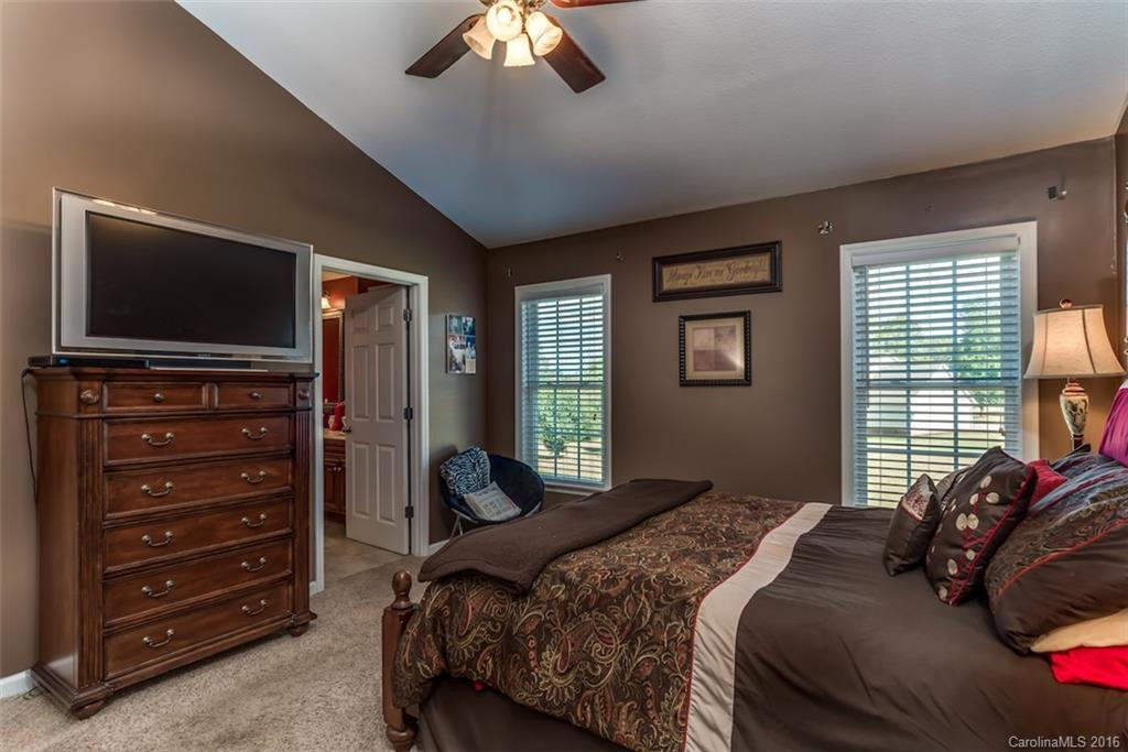 170 Thompson Road - Photo 9
