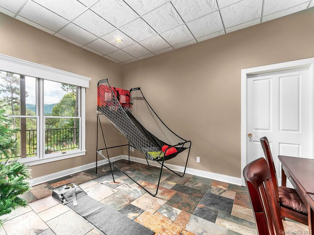 90 Hillcrest Drive - Photo 15