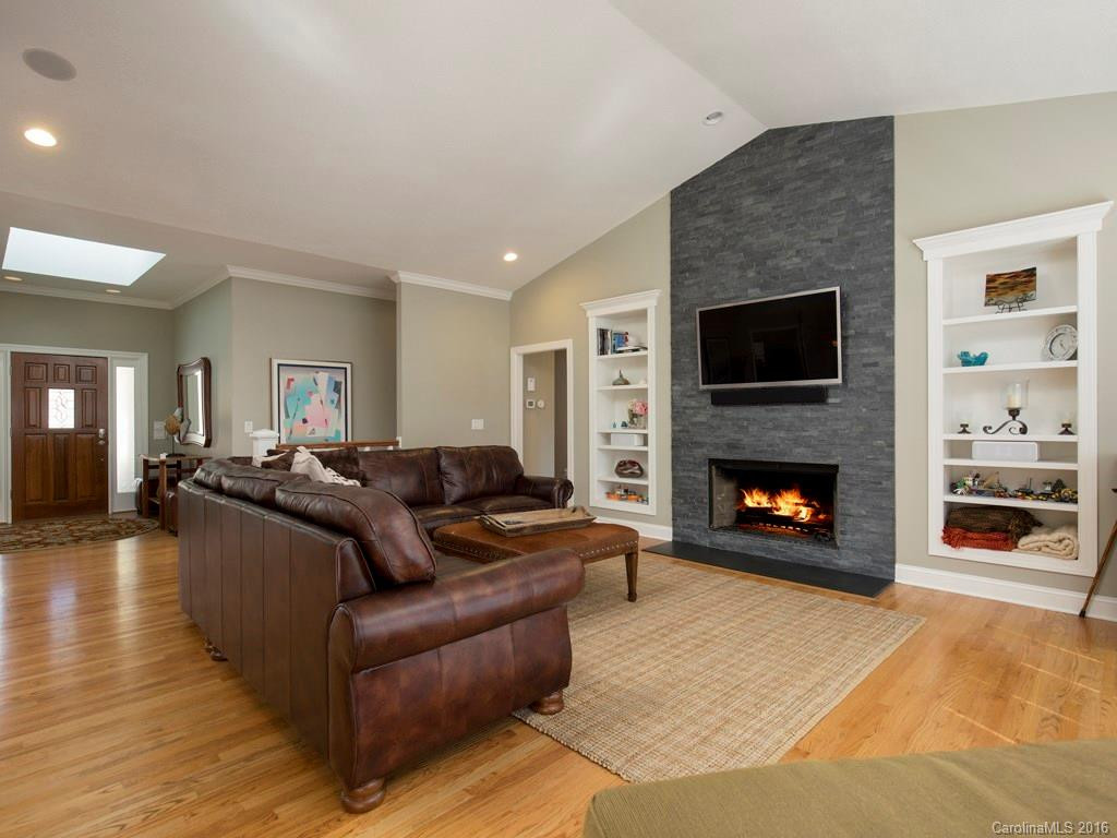 90 Hillcrest Drive - Photo 4