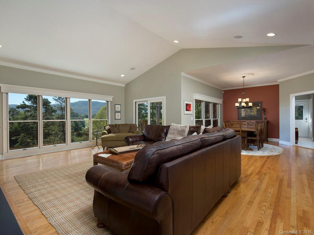90 Hillcrest Drive - Photo 5