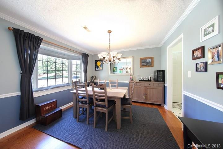 371 Glensprings Drive - Photo 9