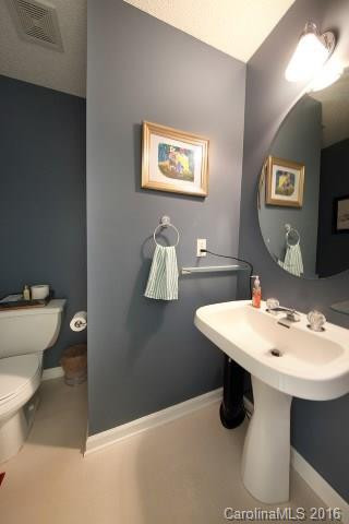 371 Glensprings Drive - Photo 10