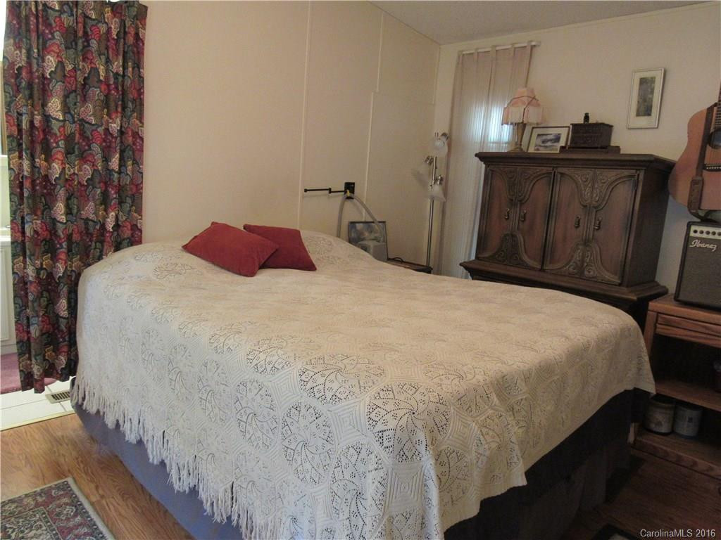 6 Keesler Avenue - Photo 12