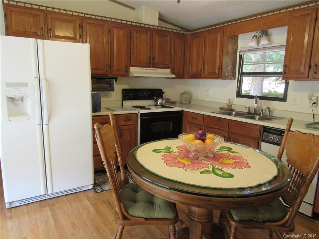 6 Keesler Avenue - Photo 8