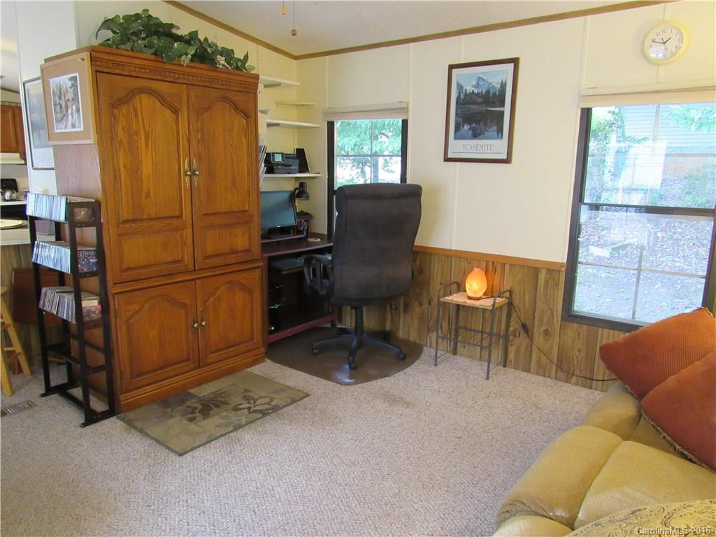 6 Keesler Avenue - Photo 9