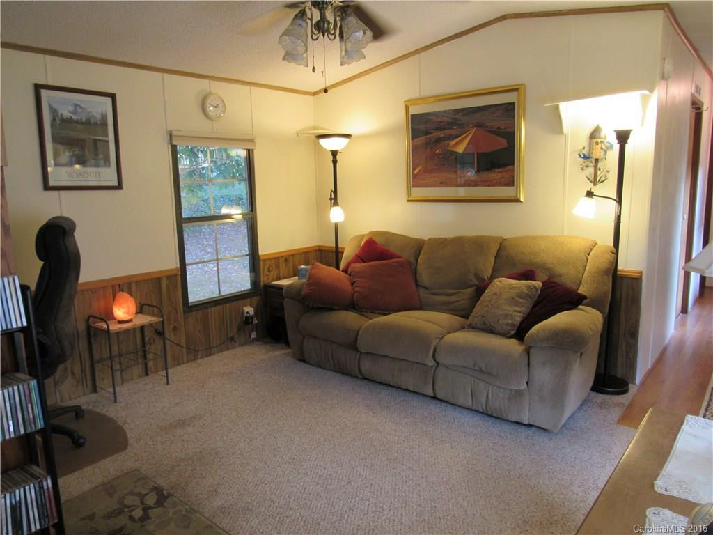 6 Keesler Avenue - Photo 10