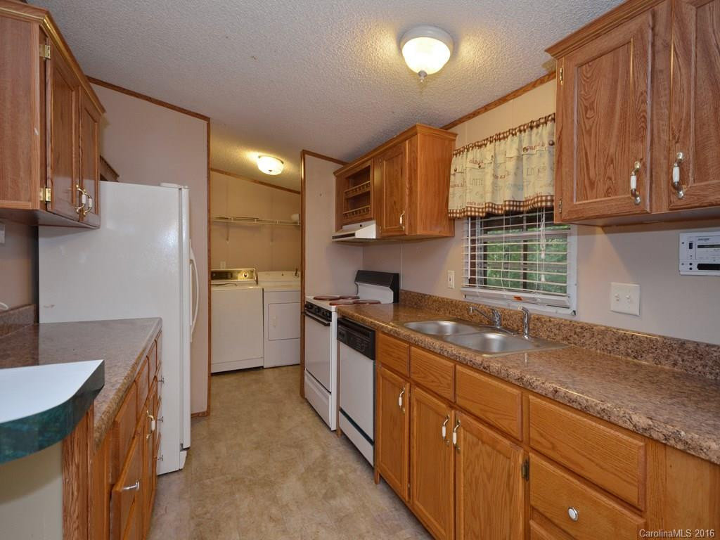 109 1/2 Dula Springs Road - Photo 4