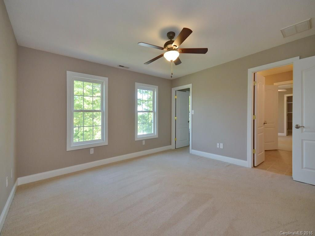 526 Wood Thrush Court - Photo 19