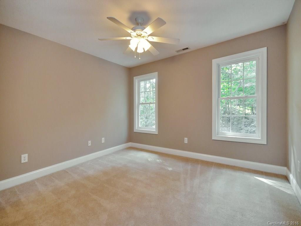 526 Wood Thrush Court - Photo 20