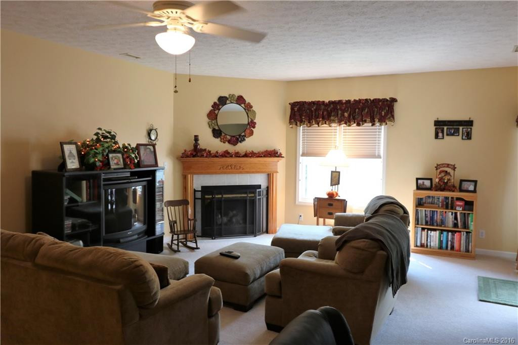 60 Laurel Ridge Place #102 - Photo 11
