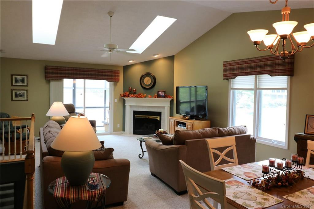60 Laurel Ridge Place #102 - Photo 3