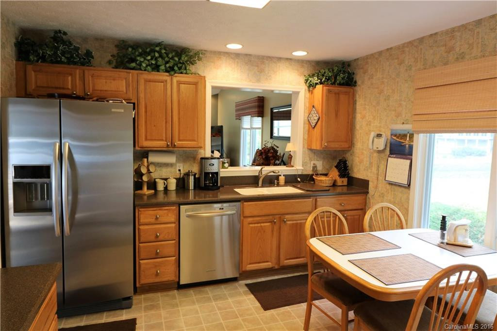60 Laurel Ridge Place #102 - Photo 5