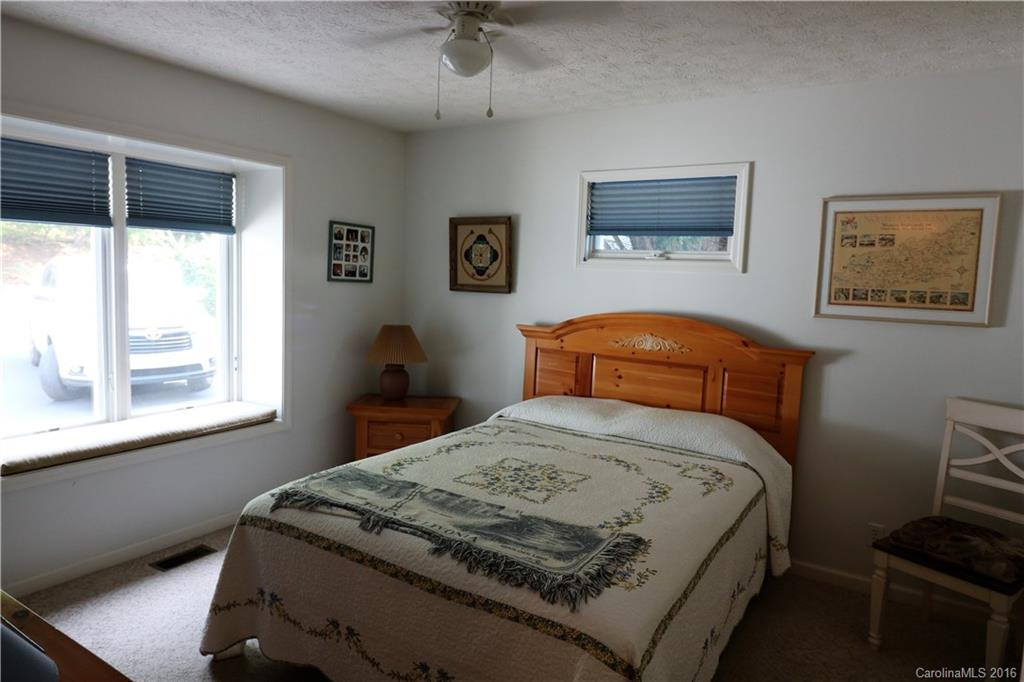 60 Laurel Ridge Place #102 - Photo 8