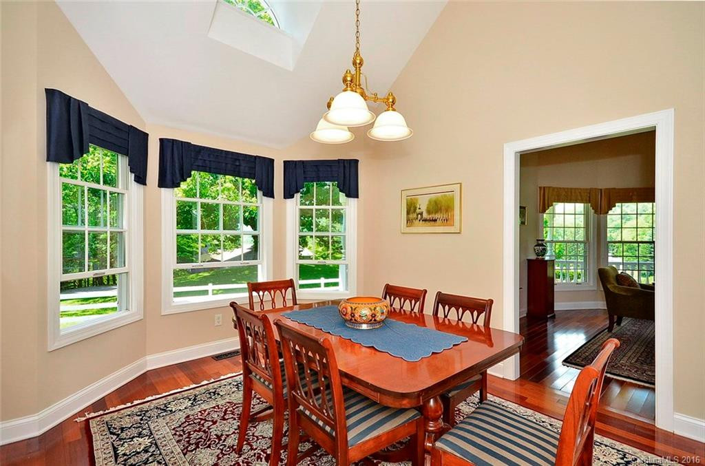 223 Fairway Terrace - Photo 8