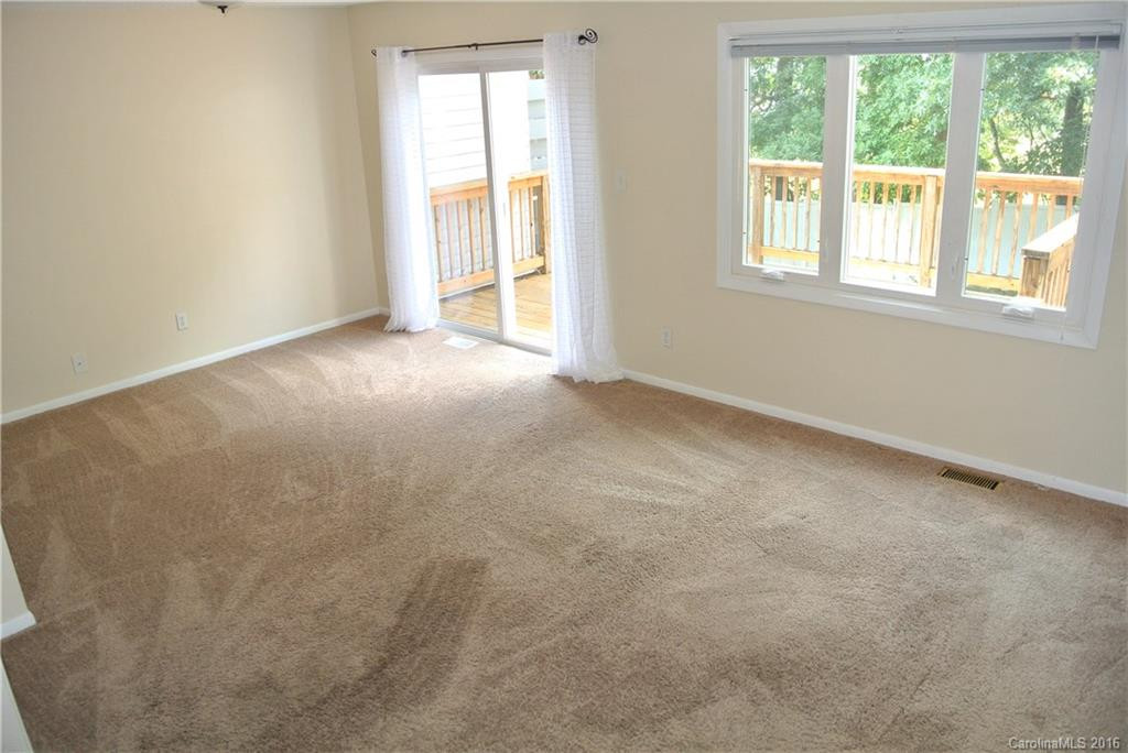 22 Hollybrook Drive #22 - Photo 6