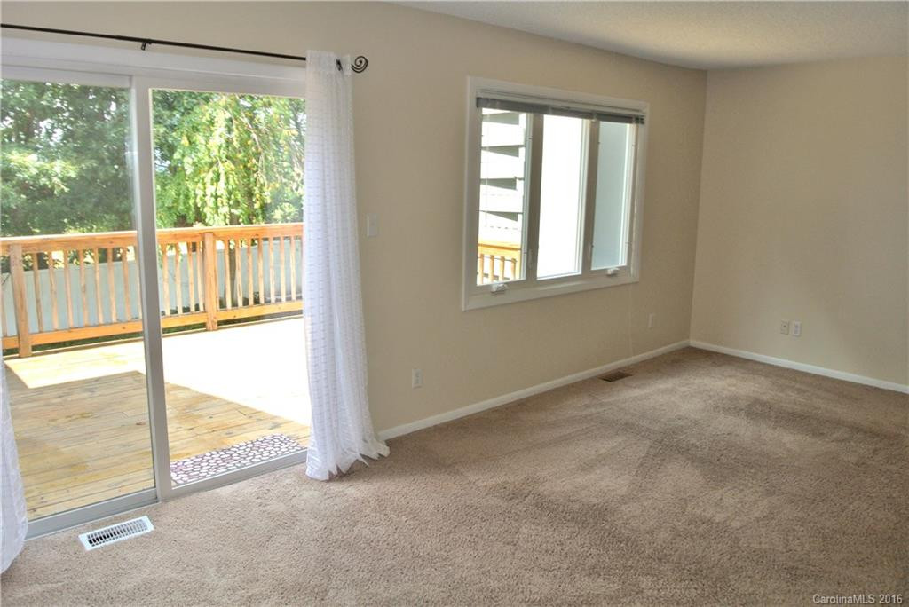 22 Hollybrook Drive #22 - Photo 7