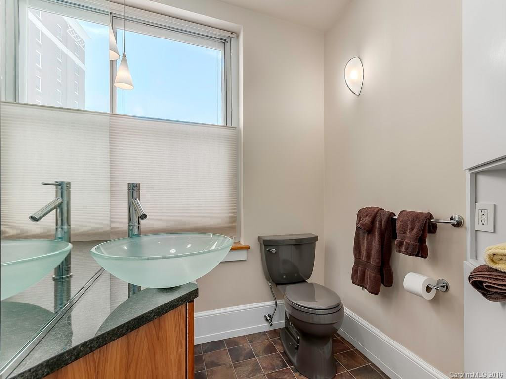 60 Haywood Street #2E - Photo 11