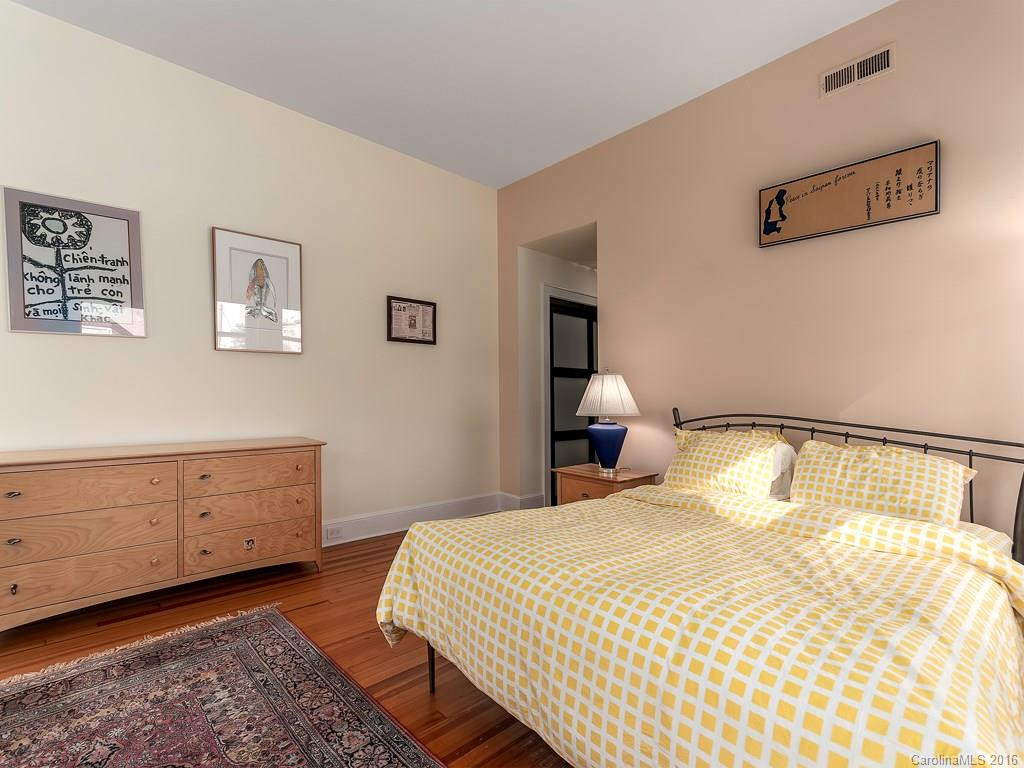 60 Haywood Street #2E - Photo 9
