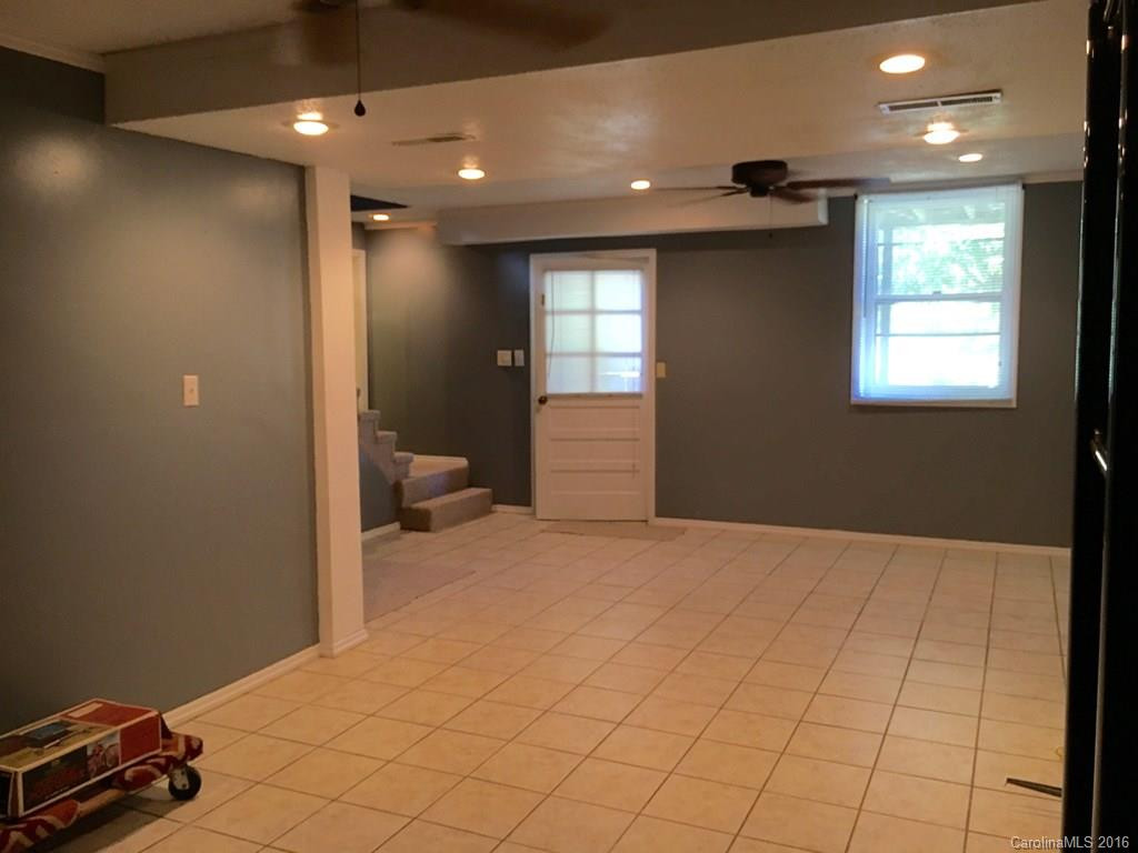 56 Moss Road - Photo 13