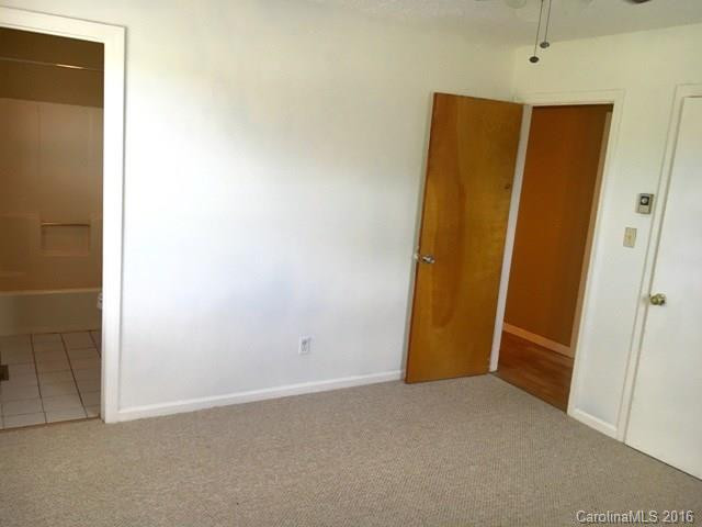 56 Moss Road - Photo 9