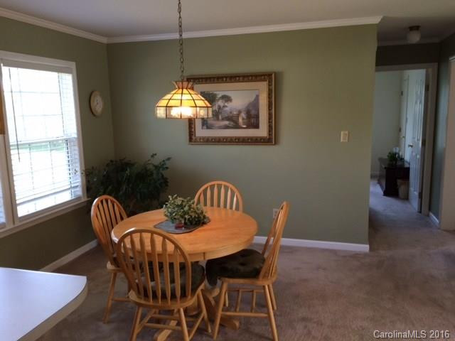 22 Derry Drive - Photo 4