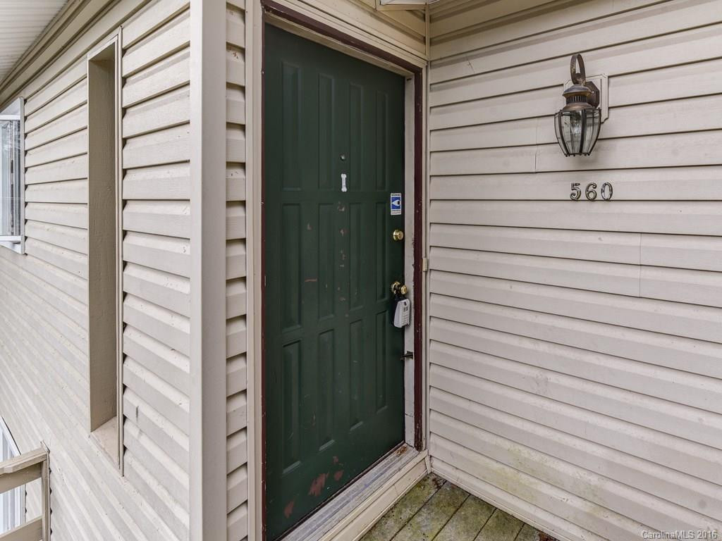 560 Britton Creek Drive #560 - Photo 2