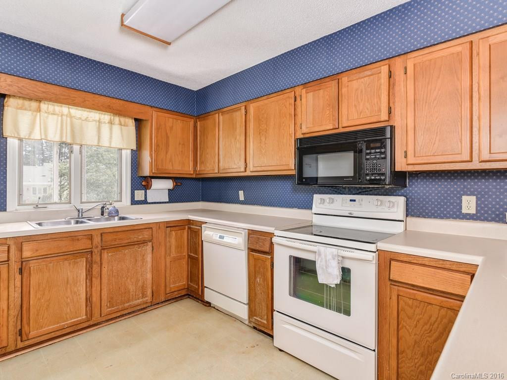 560 Britton Creek Drive #560 - Photo 4
