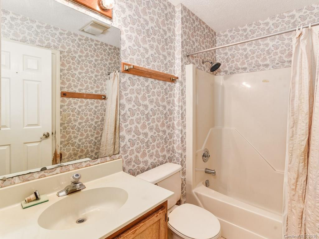560 Britton Creek Drive #560 - Photo 8