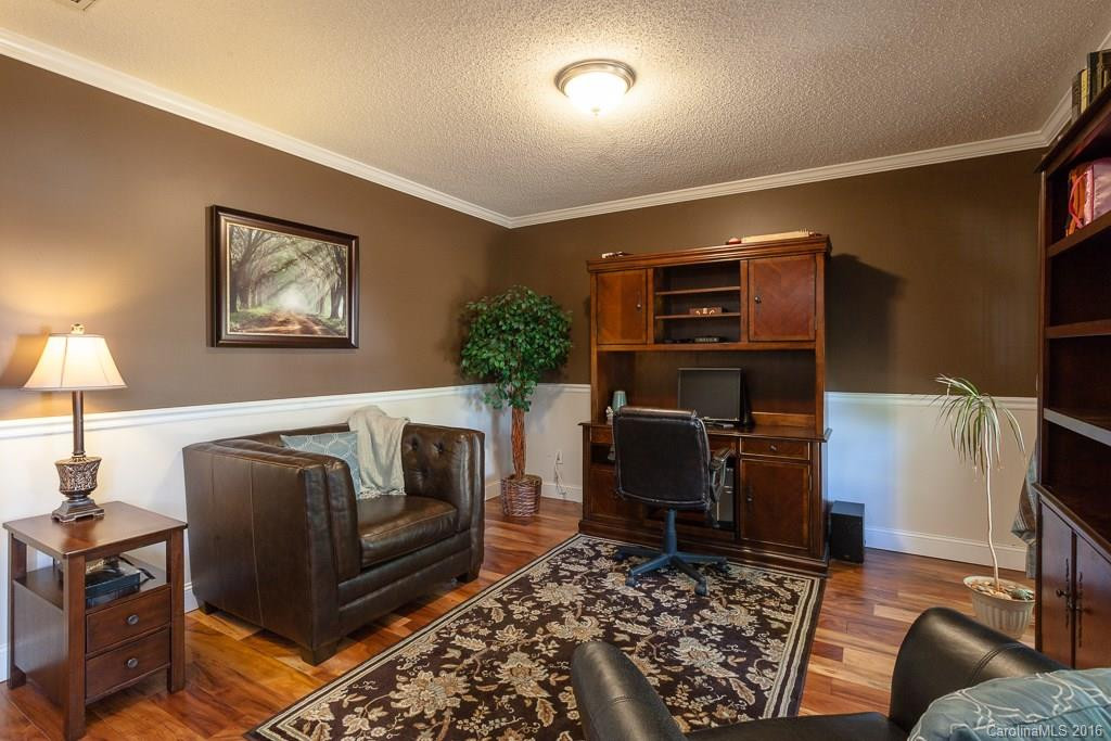 4 Golden Lane - Photo 2