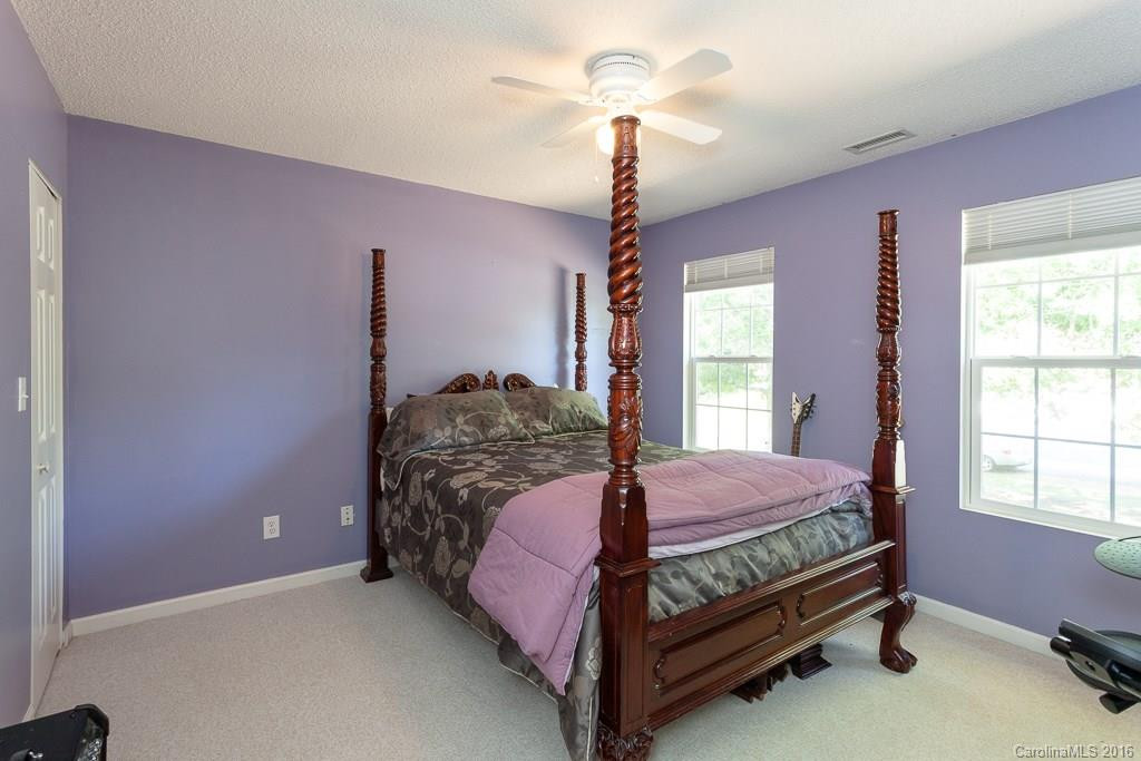4 Golden Lane - Photo 14