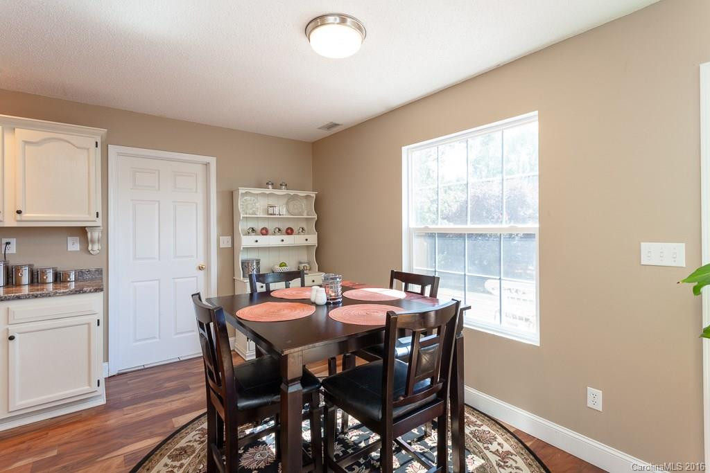 4 Golden Lane - Photo 8
