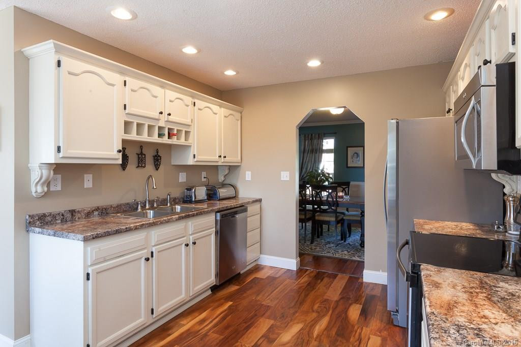 4 Golden Lane - Photo 10