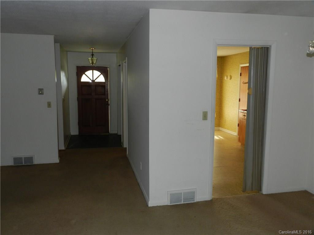 273 Rock Hill Road - Photo 11
