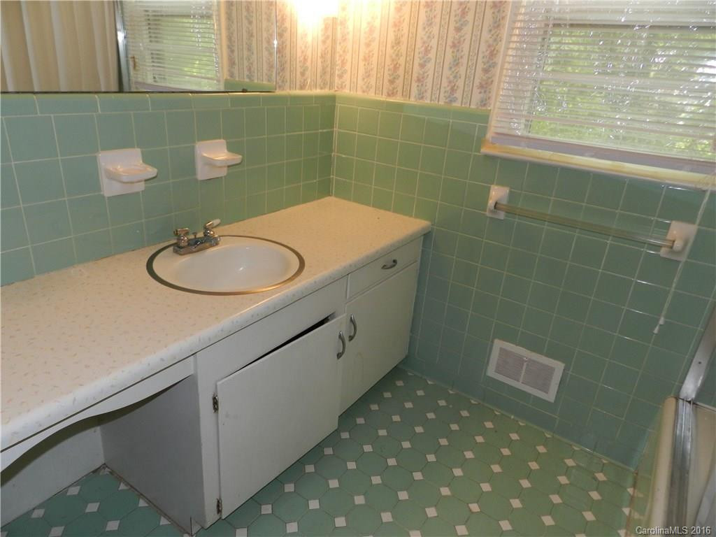 273 Rock Hill Road - Photo 13
