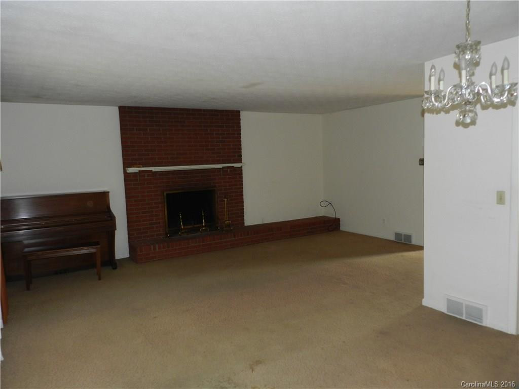 273 Rock Hill Road - Photo 9