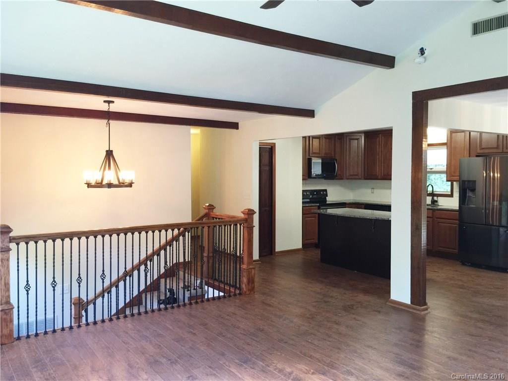 381 Pleasant Hill Drive - Photo 8